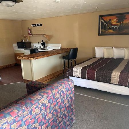 Love Hotels Murdo By Oyo On Interstate 90 Esterno foto