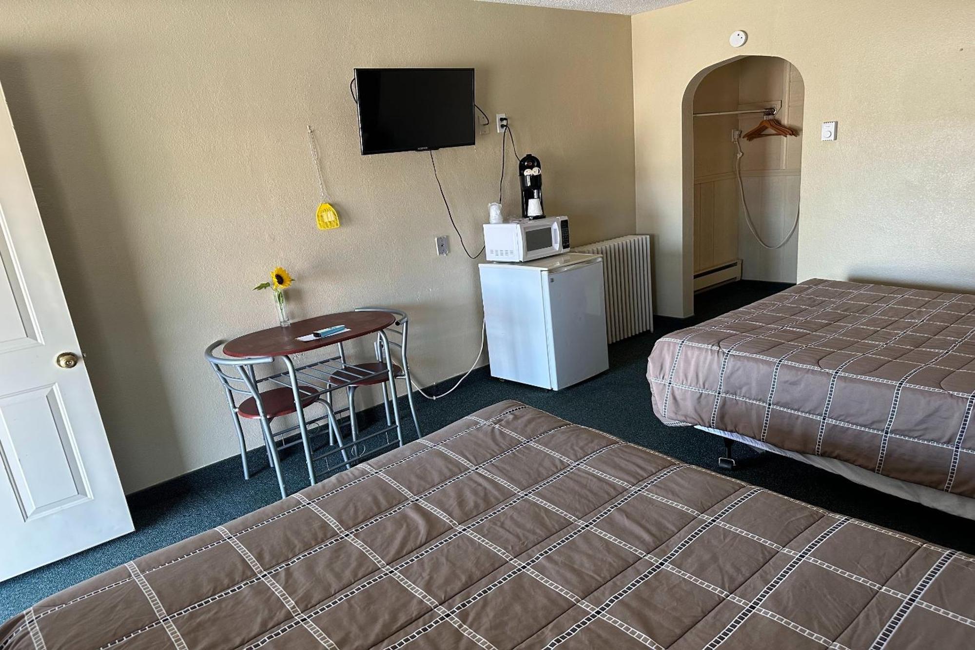 Love Hotels Murdo By Oyo On Interstate 90 Esterno foto